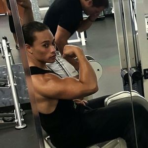 Meet your Posher, Van